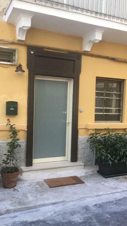 Signorile Street - Apartment Near The Sea Bari Exterior photo